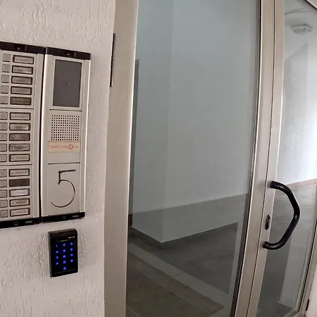 Nini Apartmán *